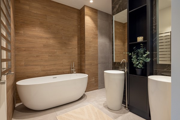 Medium property photo - Heemraadssingel, 3023 CD Rotterdam